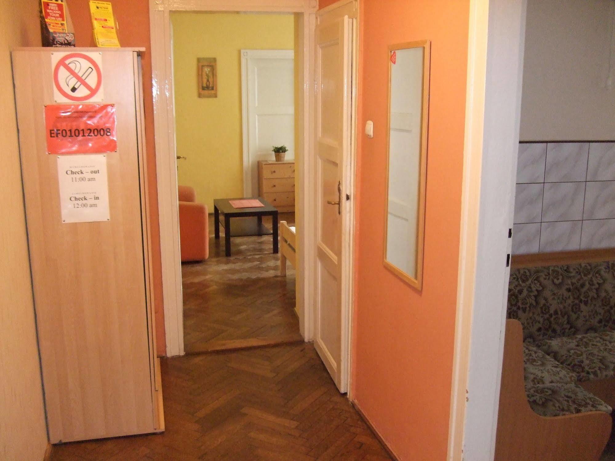 Old Walls Hostel Krakov Exteriér fotografie